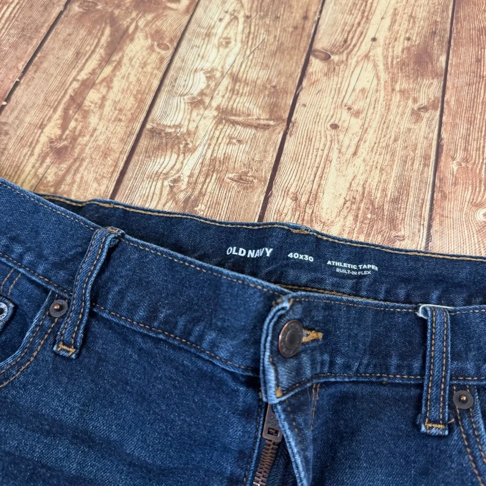 Old Navy Athletic Taper Jeans Mens 40x30 Blue Built In Flex Stretch Denim